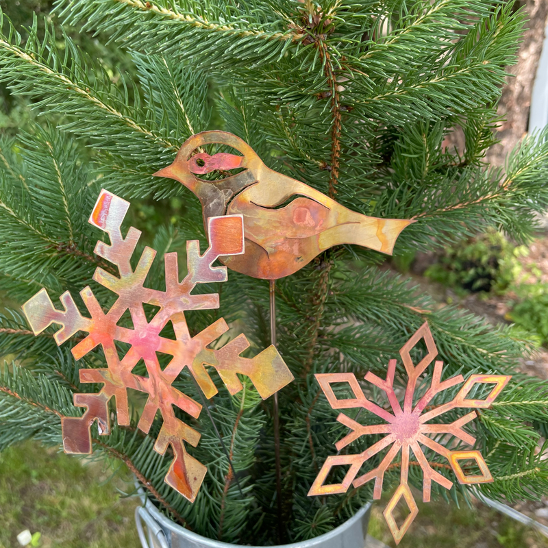 Natural Copper Extra Large Natural Snowflake  NOTE:  Orders for these will ship on or around September 18.  Placing an order for these before that date will create a pre-paid, pre-order