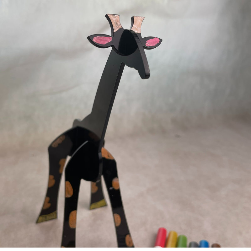 Giraffe 3D puzzle + markers